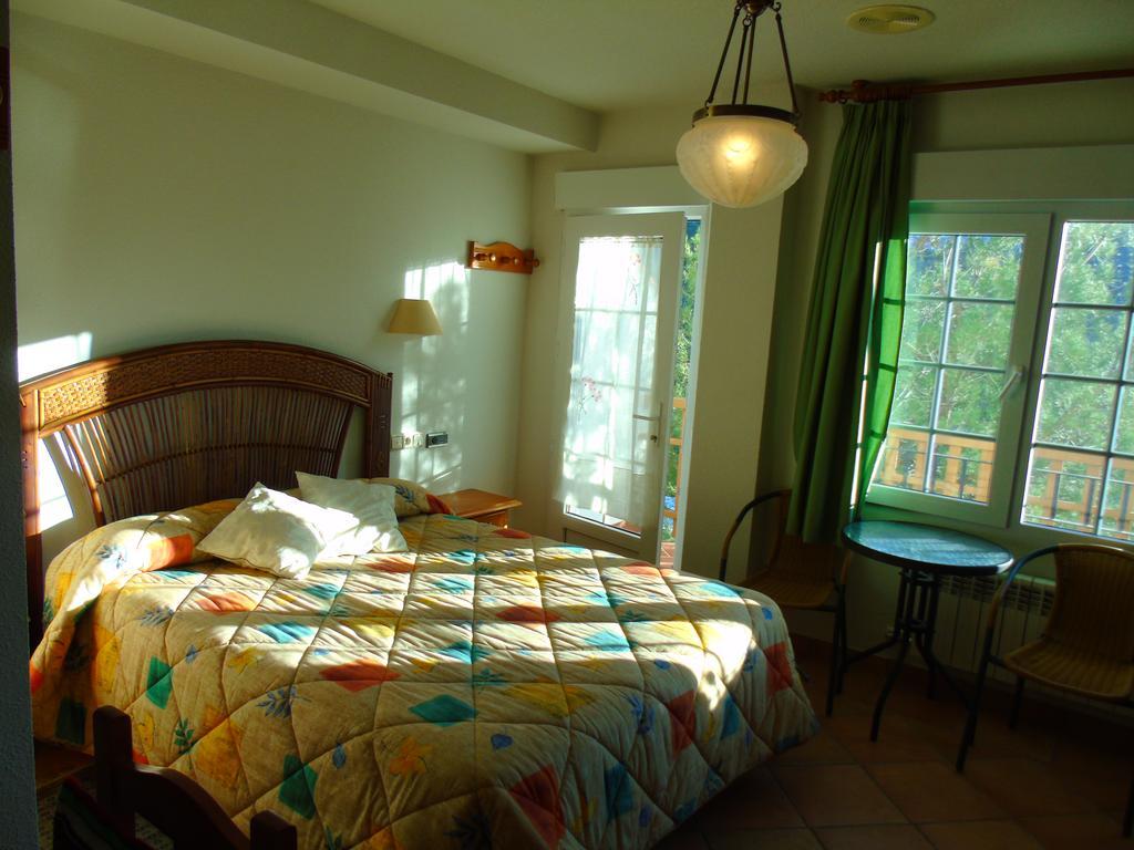 Apartamentos Turisticos Cumbres Verdes ลาซูเบีย ห้อง รูปภาพ